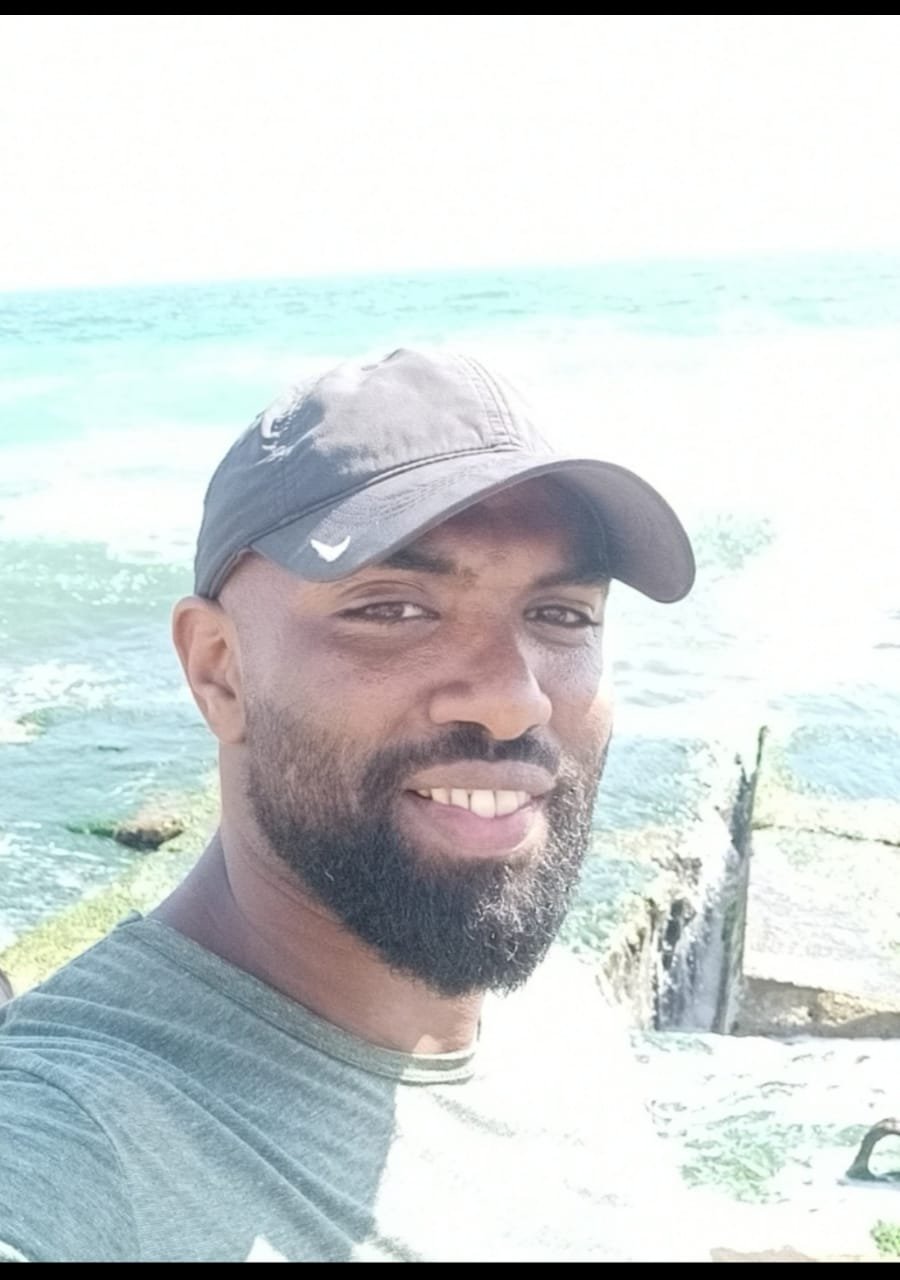 15d760f1-b381-492d-b285-72a533da0c86